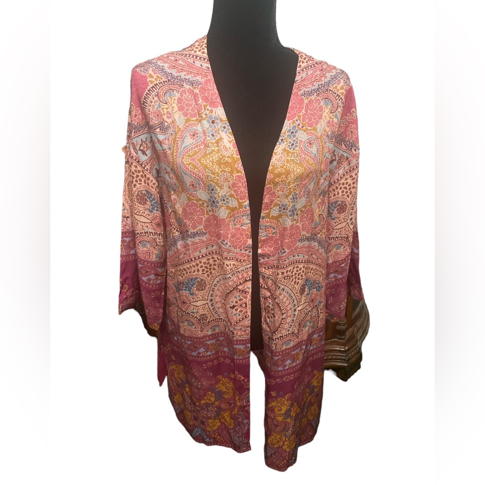 Boho Pink Paisley Open Front Kimono coverup Beachy by soft surroundings S EUC